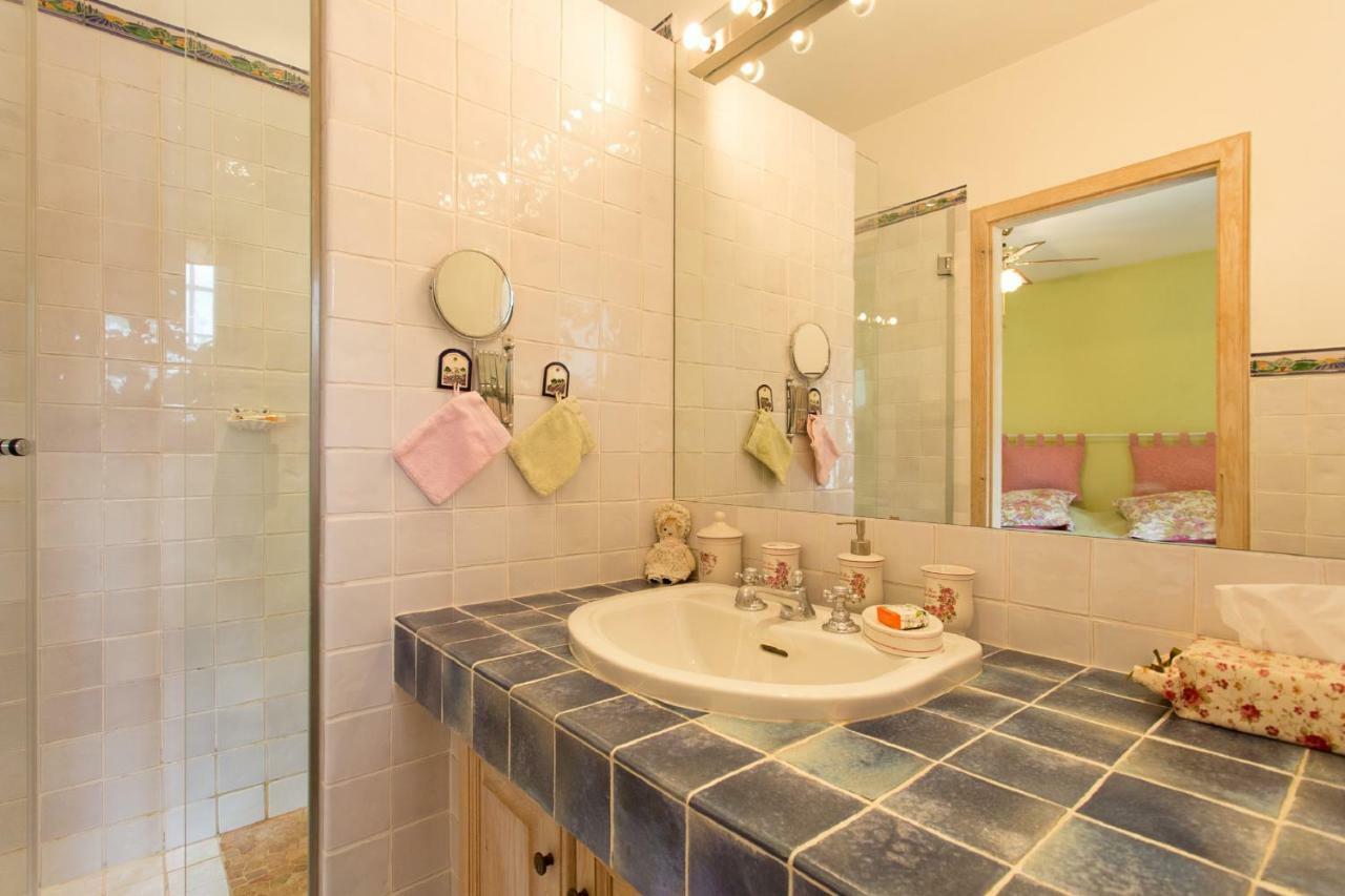 Mas Du Roc Bed & Breakfast Grasse Exterior foto